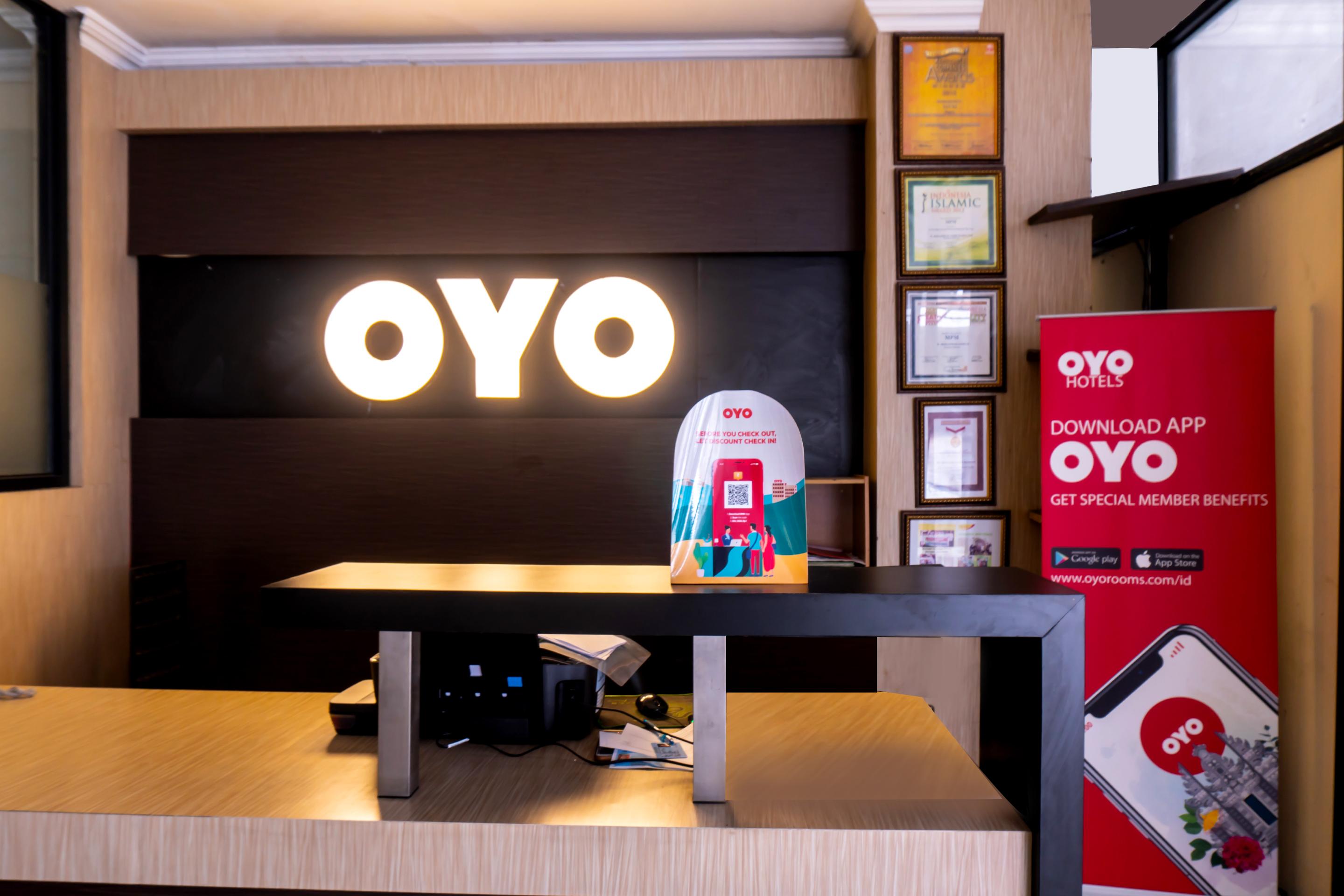 Vaccinated Staff-OYO 617 Sukaraja Residence Syariah Bandung Exterior foto